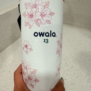 Owala Floral Stainless Water Bottle - White with Pink Flowers
